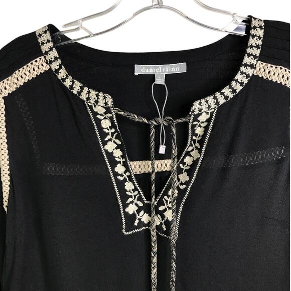 Daniel Rainn Top Sz Small Black Boho Trim Collared Tassel Front NWT - Picture 2 of 8